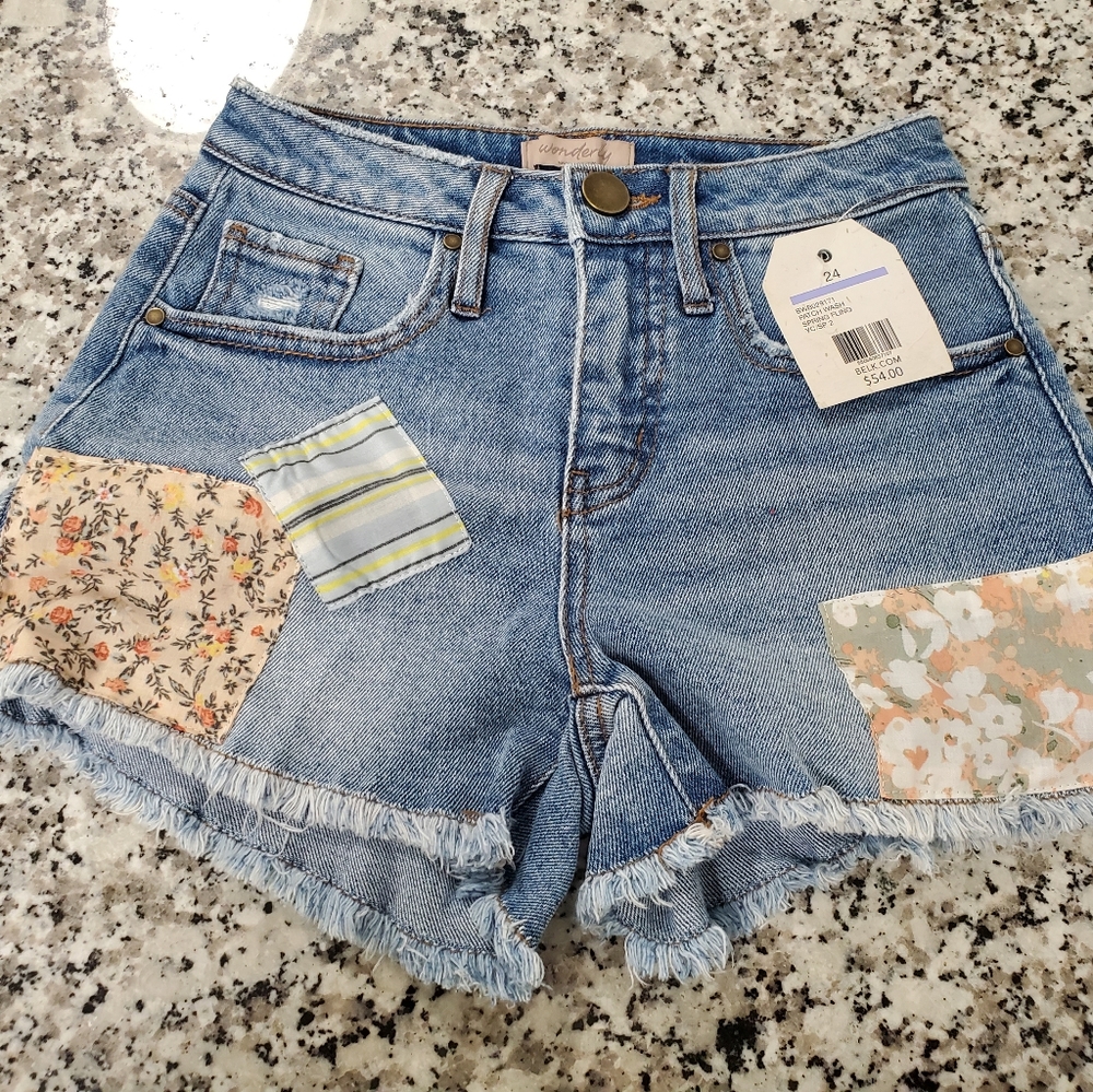 Wonderly Belk size 24 new Jean shorts - Picture 1 of 4
